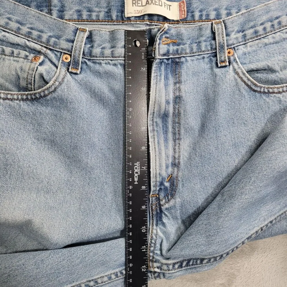Levi's 550 Jeans Mens 36x34 Blue Light Wash Relaxed Tapered Zip Fly Denim Cotton